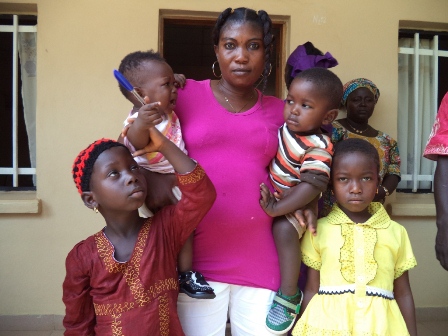 Charles, orphelin d’Ebola, accueilli par SOS Villages d’Enfants Sierra Leone